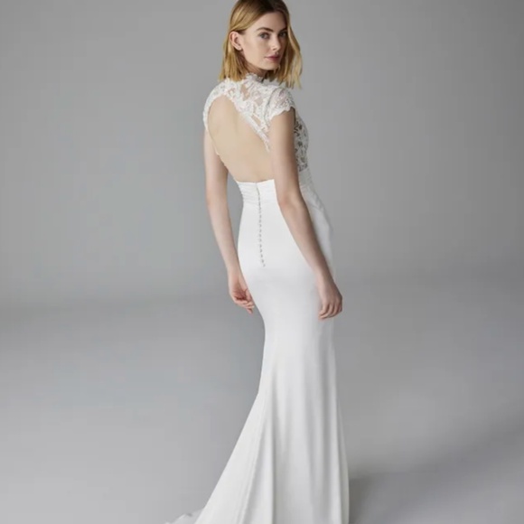 PRONOVIAS - 'Agathy' Wedding Dress - Size US10 - MSRP $3120 - NWT - SAVE $2300 - Picture 6 of 16